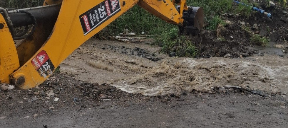 HBB’NİN YAĞMURLA MÜCADELE ÇALIŞMALARI ARALIKSIZ SÜRÜYOR