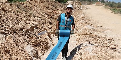 ALTINÖZÜ’NDE SU SORUNU ÇÖZÜLDÜ