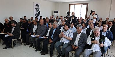 BAŞKAN ÖNTÜRK HASSALI MUHTARLARI DİNLEDİ