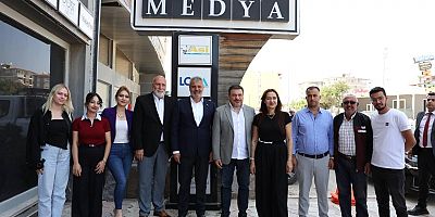 BAŞKAN ÖNTÜRK, HATAY’A YAPILAN HİZMETLERİ ANLATTI