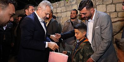 BAŞKAN ÖNTÜRK PASKALYA KUTLAMALARINA KATILDI