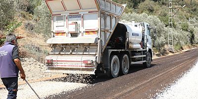 BÜYÜKŞEHİR YOL ÇALIŞMALARINI SÜRDÜRÜYOR