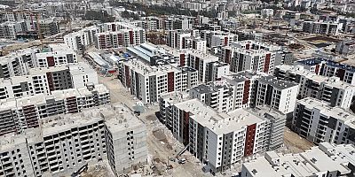 ELEKTRİK MAHALLESİ’NDEKİ TOKİ KONUTLARI YÜKSELİYOR