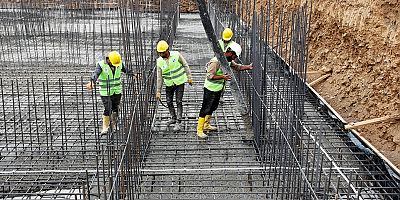 HBB’DEN HASSA'YA YARI OLİMPİK YÜZME HAVUZU 