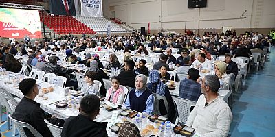 HBB’NİN KARDEŞLİK SOFRASI SAMANDAĞ’DA DEVAM EDİYOR