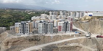 TOKİ KONUTLARIYLA DEFNE YENİDEN KURULUYOR  