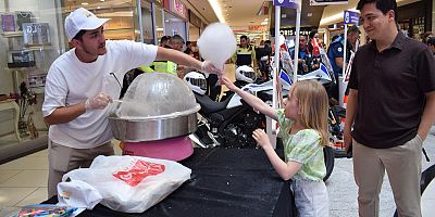 TRAFİK HAFTASI ETKİNLİĞİNDE HBB STANDI İLGİ GÖRDÜ